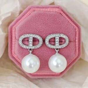 Elegant Silver Pearl Earrings